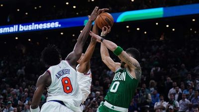 Boston Radio Host Rips Celtics, Compares Team to 'Choking' Knicks