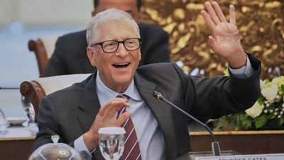 Bill Gates pledges to donate ‘virtually all’ his fortune to global health causes over next 20 years
