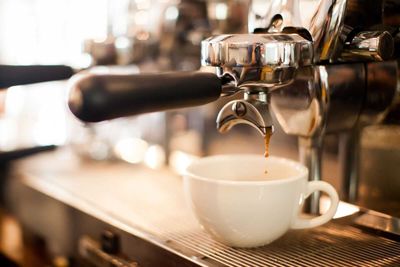 Coffee Prices Consolidate Below Last Week's Highs