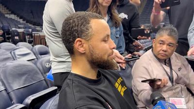 Steph Curry Shares Honest Take on Temptation to Play Through Hamstring Strain
