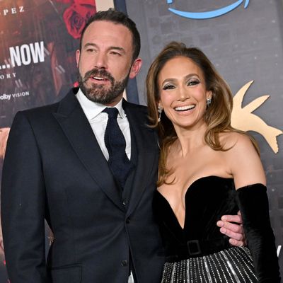 What Jennifer Lopez Told Her Teenage Twins About Her Divorce from Ben Affleck