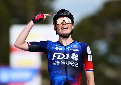 'Because of my mentality I can win beautiful, beautiful races' - Demi Vollering climbs to victory and the red jersey on stage five of La Vuelta Femenina