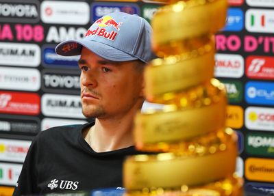 'Now I've started enjoying cycling' – Ambitious Tom Pidcock enters first Giro d'Italia with refreshed mindset at Q36.5
