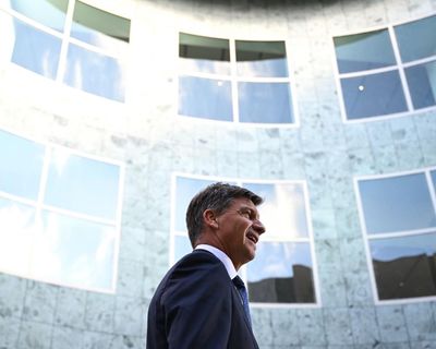 Afternoon Update: defeated MPs cast blame; Angus Taylor joins Liberal leadership race; Nicolas Cage v Nick Cave