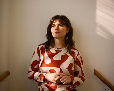 Gunk by Saba Sams review – boozy nights and baby love