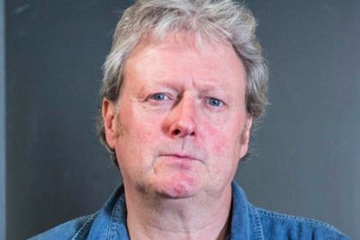 Coronation Street star says ‘something is seriously wrong’ after being left unable to walk