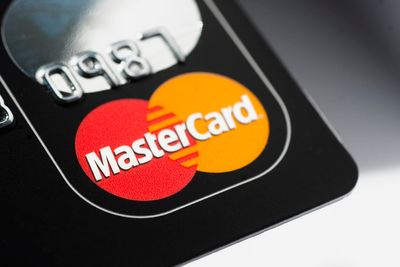 Do Wall Street Analysts Like Mastercard Stock?