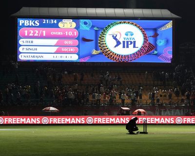 IPL cricket suspended amid growing India-Pakistan tensions