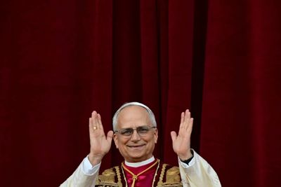 Pope Crypto Betting Frenzy: Trader Turns $1K Into $64K Amid Papal Election Upset
