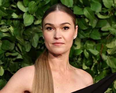 Post your questions for Julia Stiles