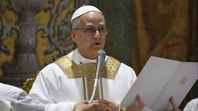 Pope Leo XIV holds his first Mass in the Sistine Chapel: 'We are a community'
