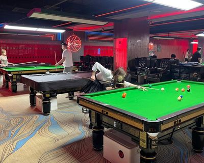 ‘The whole country is proud’: Chinese snooker fans hail Zhao Xintong triumph