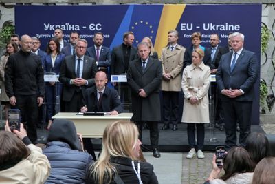 Kyiv's EU Allies Endorse Tribunal To Try Russian Leaders