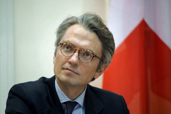 Sweden’s national security adviser quits over dating site images one day into job