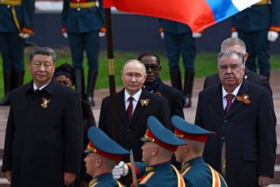 11,000 troops, 200 tanks, and dozens of foreign leaders: Putin stages Moscow parade in ‘belligerent’ show of force