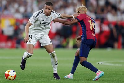 Barcelona vs Real Madrid: El Clasico La Liga start time, team news, lineups
