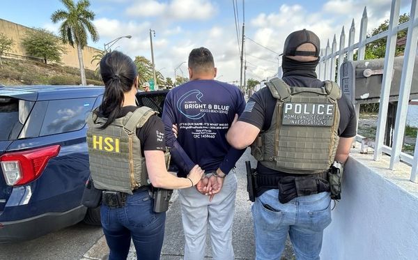 Dozens Of Dominicans Arrested in Immigration Raid at Puerto Rico Hotel Construction Site