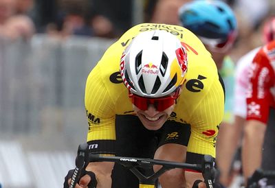 'I was completely on the limit, no bluffing' – Wout van Aert exceeds expectations but narrowly misses maglia rosa at Giro d'Italia