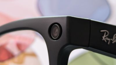 Looks like Apple isn't giving up on smart glasses after all