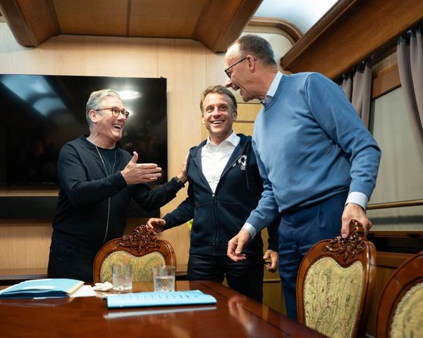 Leaders of Britain, France, Germany and Poland arrive in Kyiv to push for 30-day ceasefire