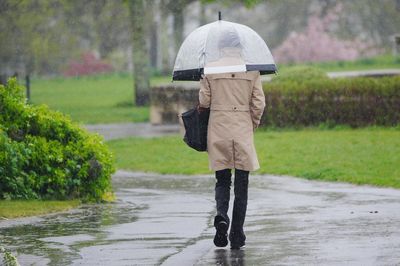 Thunderstorms to hit parts of UK with warnings of possible flooding