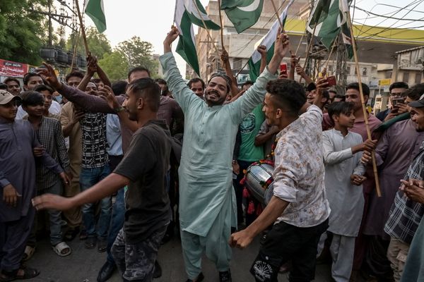 India and Pakistan agree to an immediate ceasefire after days of escalation