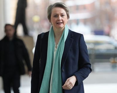 UK care homes face ban on overseas recruitment under migration plans