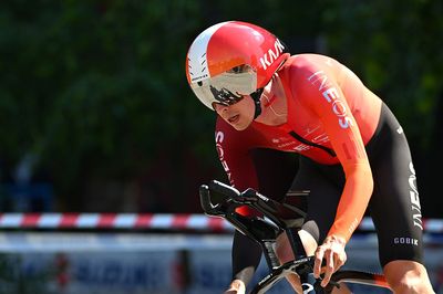 'I really wanted to go home' – Arensman and Gee honest about poor opening day at Giro d'Italia, with comebacks started in time trial