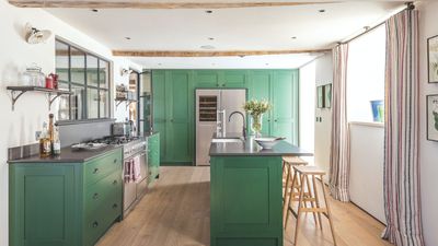 The 'fork decluttering method' may sound silly, but it’s effective at bringing simplicity to your home – and it only takes 1 afternoon
