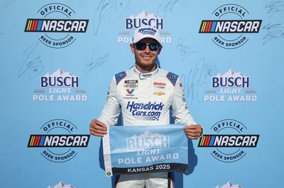Kyle Larson The Favorite Among 5 Solid Picks To Win At Kansas
