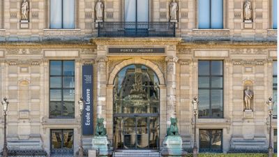 Louvre art school launches crowdfunding drive to help struggling students