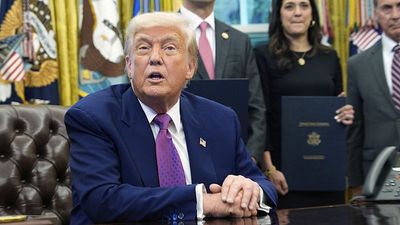 Stocks jump, gold tumbles as US and China trade talks progress