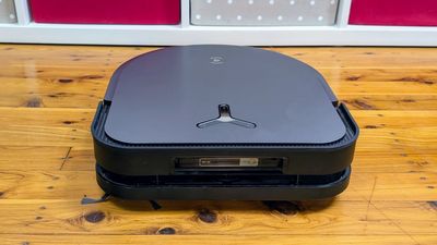 The Ecovacs Deebot X5 Pro Omni is an impressive premium robot vacuum with a versatile self-cleaning dock, let down by a slightly clunky app