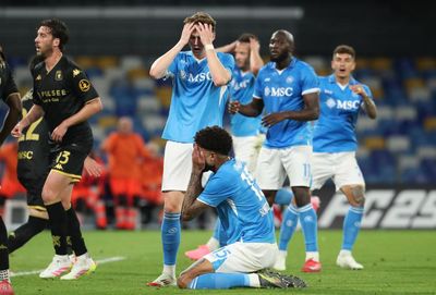 Napoli fail to make ‘bonus’ game pay as uncertainty swirls at top of Serie A