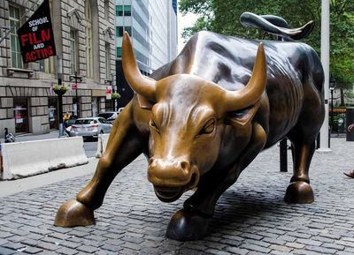 Stocks Soar as US and China Agree to Slash Tariffs