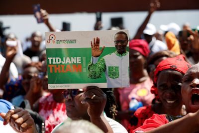 Ivory Coast opposition leader resigns but vows to still fight for victory