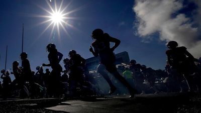 Miami linebacker Adarius Hayes out of hospital after crash that killed two children