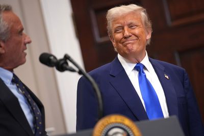 Trump Proclaiming He Invented a 'New Word' That's Already in the Dictionary Triggers Wave of Jokes: 'Someone Alert Oxford'