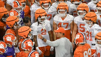 ACC Football Primer: Clemson Is Favorite, League Settles Lawsuits