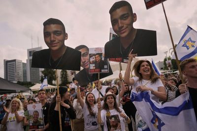 AP PHOTOS: Israeli-American hostage released by Hamas