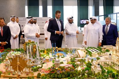 White House Mocked for Insisting Qatar Will 'Absolutely Not' Want Anything in Return for Luxury Plane: 'They Really Think We're Stupid'