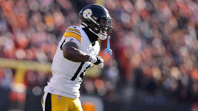 Stephen Jones Compared George Pickens to Beloved Cowboys Receiver
