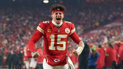 Mavs Fan Patrick Mahomes Had Three-Word Reaction to Dallas's Stunning Draft Lottery Win