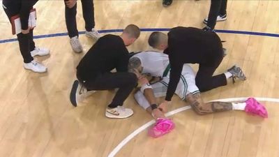 Jayson Tatum Suffers Ugly Leg Injury Late in Celtics Game 4 Loss to Knicks