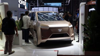 Half of the world’s cars won’t be fully electric by 2040—Renault and Geely are betting big on hybrids to fill the gap