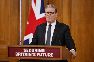 Tuesday briefing: The 20 years of failure that led to Starmer’s ‘island of strangers’