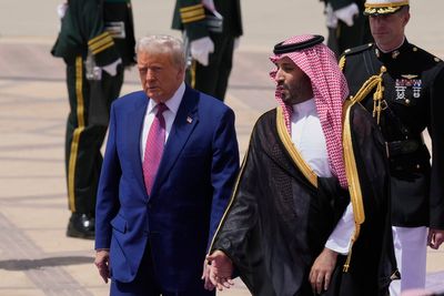 Donald Trump arrives in Saudi Arabia ahead of possible intervention in Putin-Zelensky peace talks