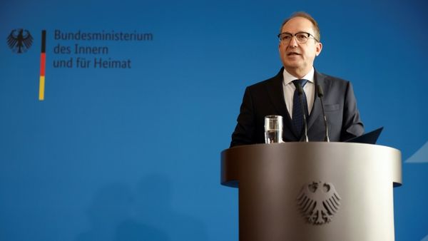 Police Raid Conspiracy Theorist Group 'Kingdom Of Germany'