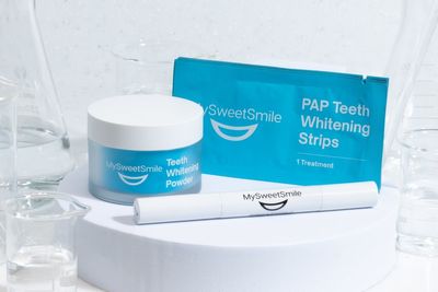 You can get 20% off this teeth whitening product - and Amazon shoppers are going wild