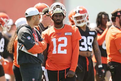 Shedeur Sanders Rookie Minicamp Report Claims Dillon Gabriel Looks Superior